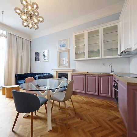 Central Apartments Загреб Екстер'єр фото