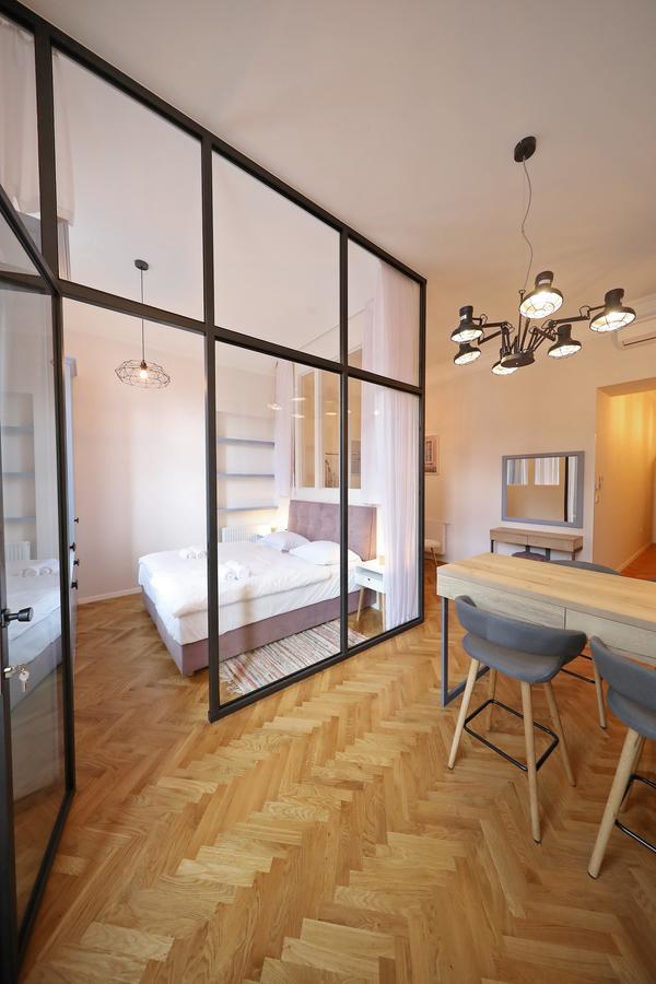 Central Apartments Загреб Екстер'єр фото